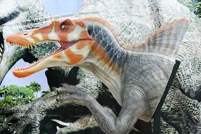 しっかりした架台に支えられています。