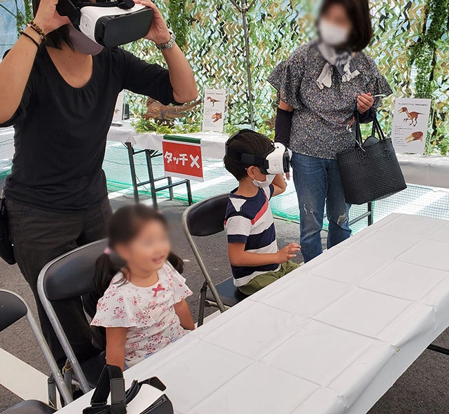 一番の盛り上がりはVR！驚きの３６０℃恐竜の世界体験。