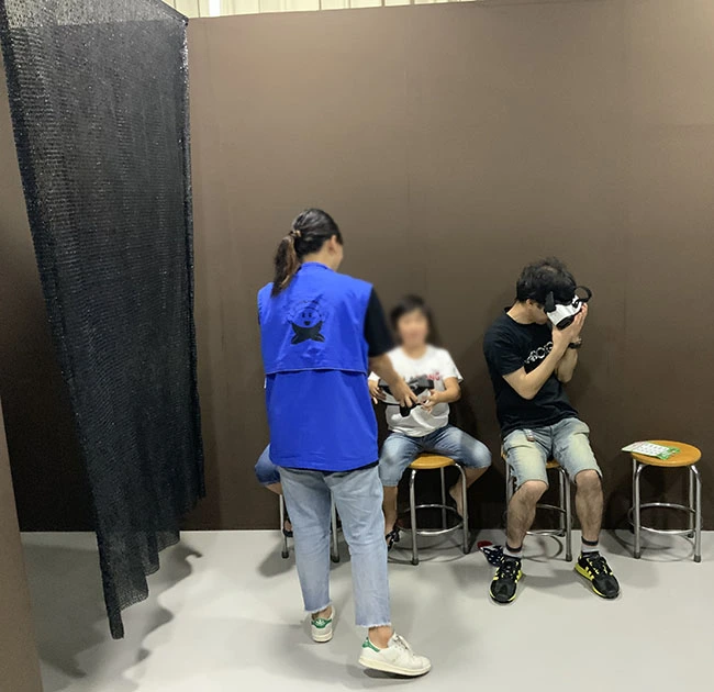 大人も夢中！古代ワールドを体感していただきました。